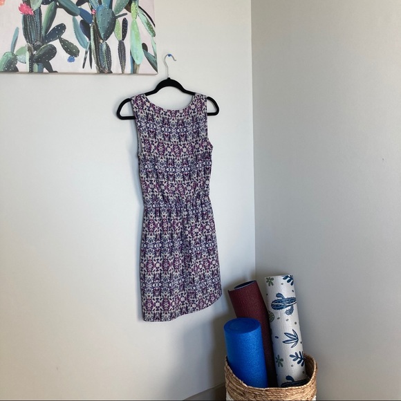 Abstract Print Dress Small - Picture 7 of 7